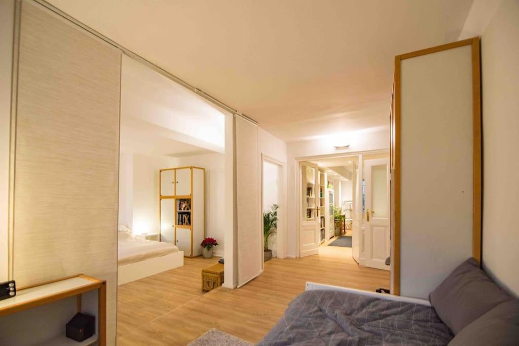 Ground Floor In In Charlottenburg Garden View Apartamento Berlim